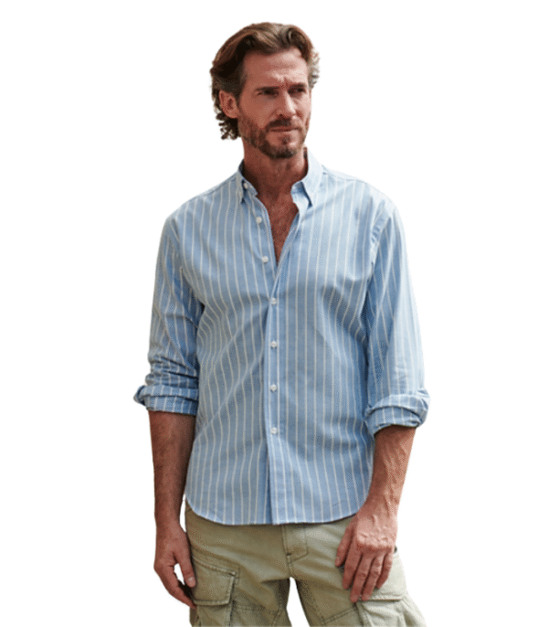 Classic Buttondown. Blue with thin white stripe.